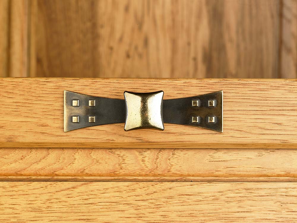Top Knobs Cabinetry Hardware